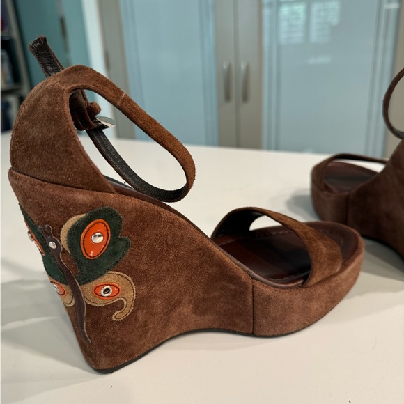 Prada suede wedge sandals. Size 37.5 US 7.5 - Picture 16 of 16